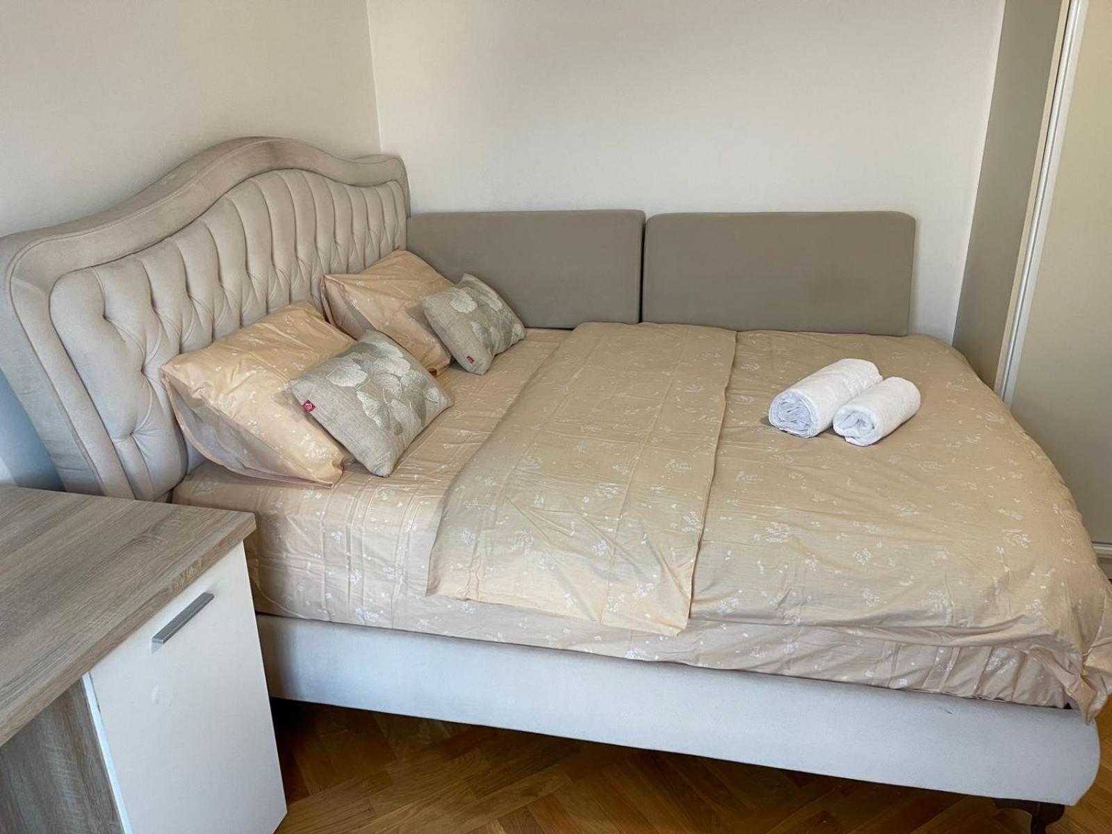Mf Appartement